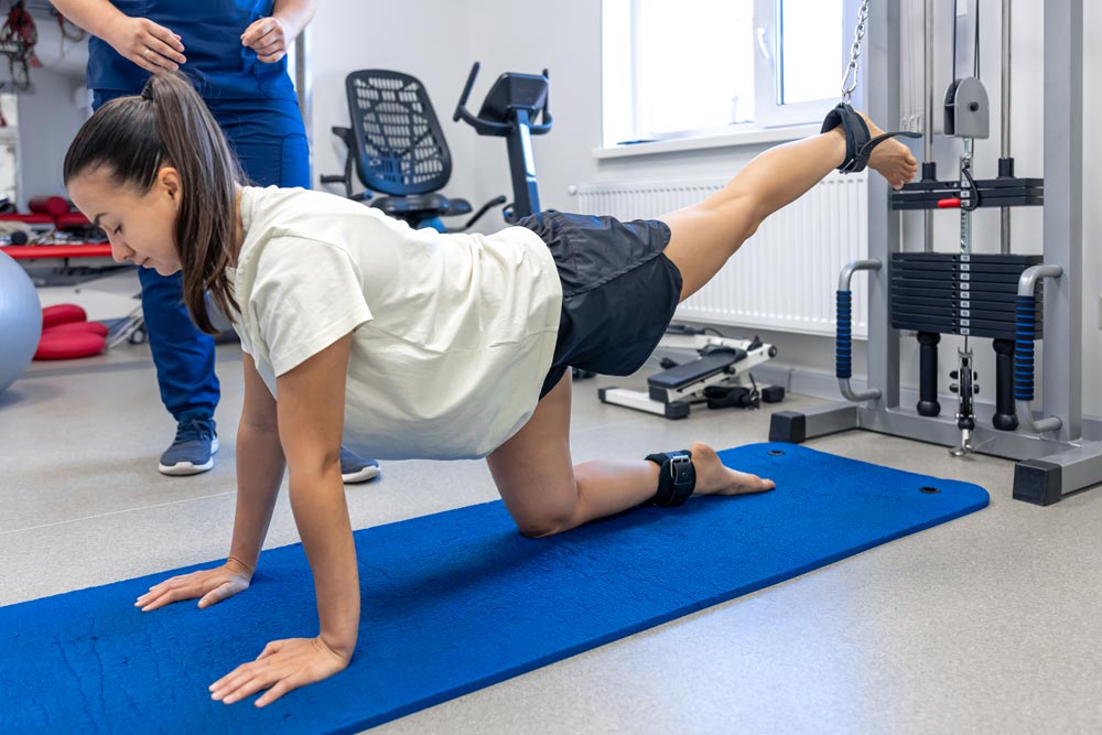 sports physiotherapists utilising progressive loading