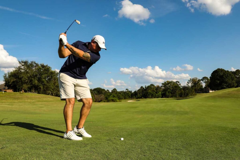 Golf twisting injuries need a sports physio