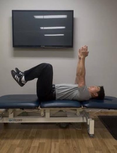 back pain prevention exercise - dead bug 01